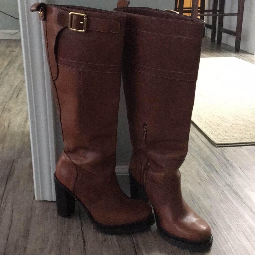 Tory Burch Boots